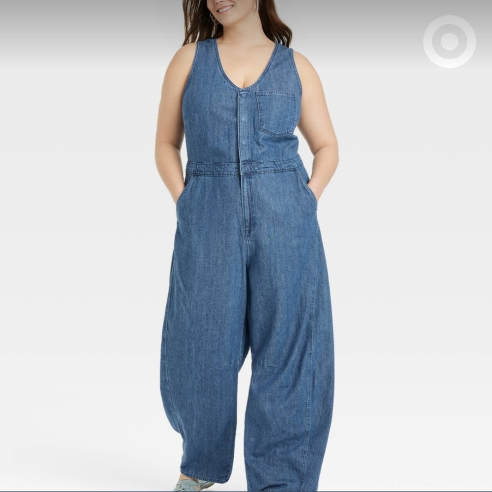 Universal Thread Sleeveless Denim Jumpsuit Size 22